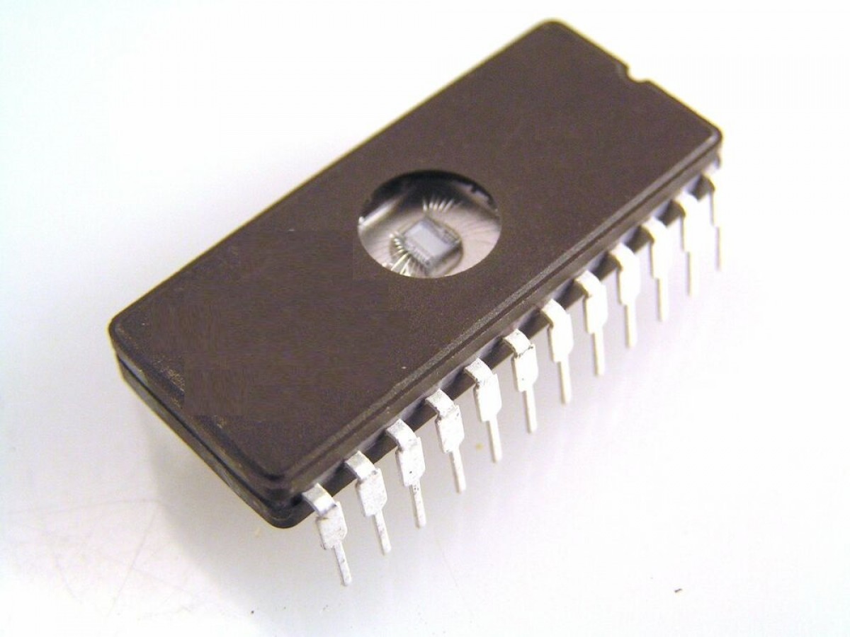 DIP-24L-1.jpg M27C32 - Image 1